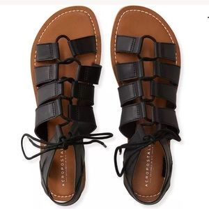 🌻Adorable Black Gladiator Sandals🌻